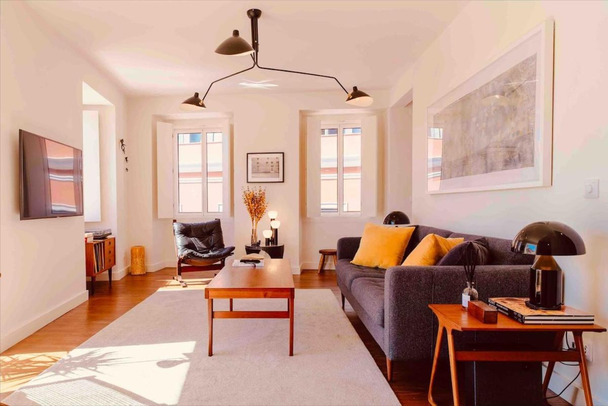 Principe Real Trendy Apt- Great Views & River Apartment